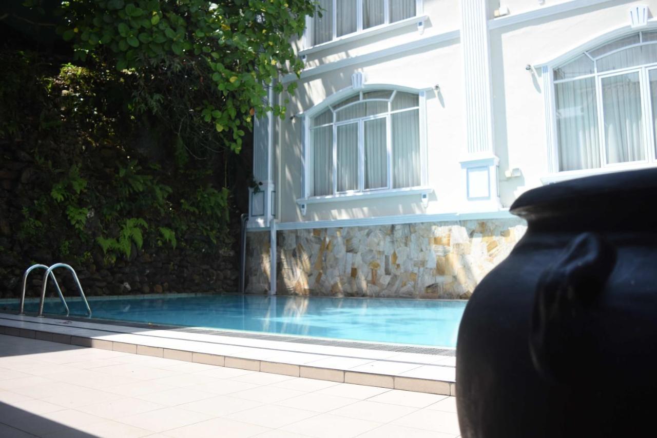 Centauria Hill Resort Ратнапура Екстериор снимка