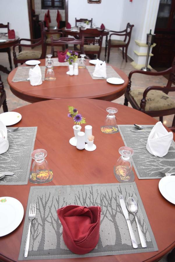 Centauria Hill Resort Ратнапура Екстериор снимка
